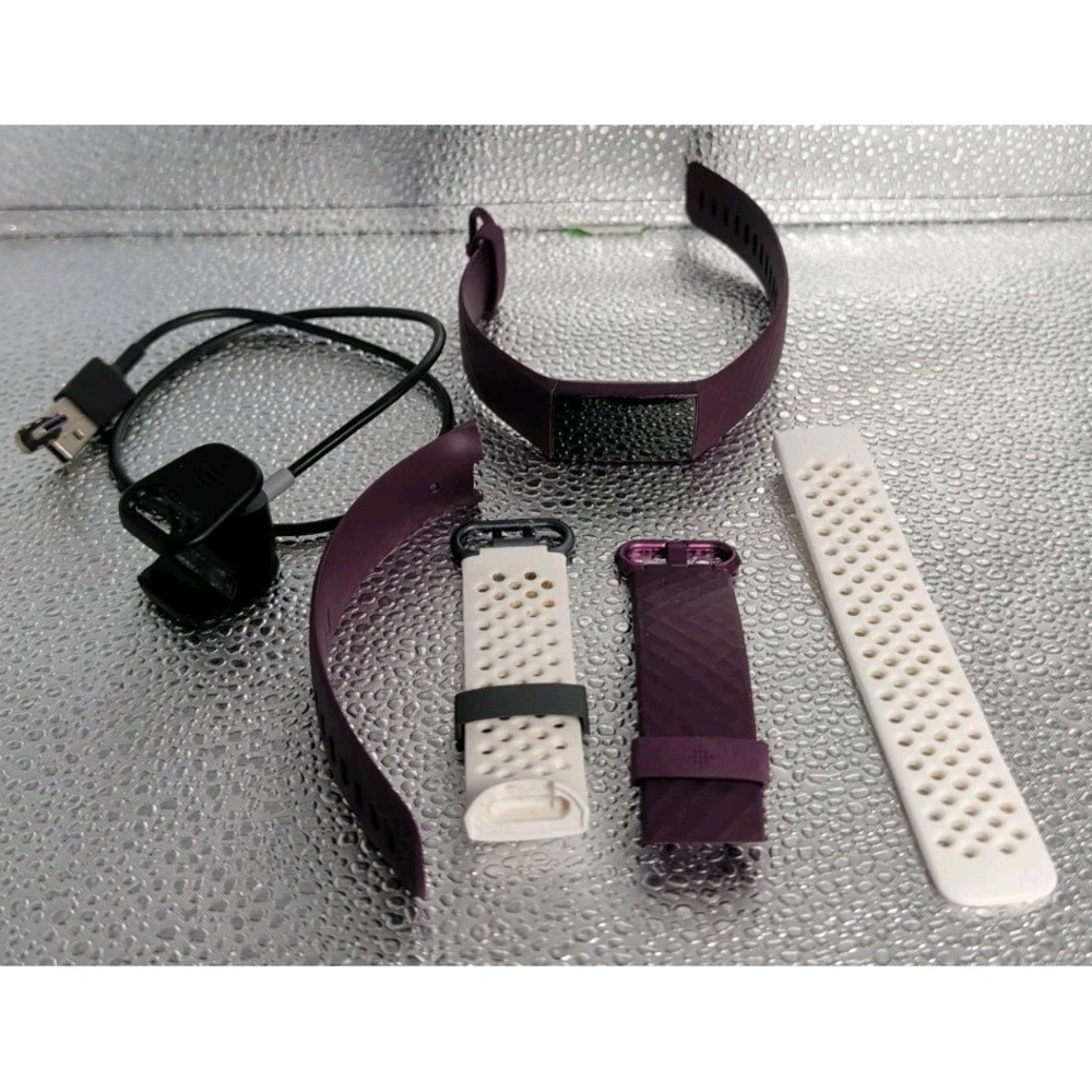 Fitbit Charge 4 Advanced Fitness Tracker Rosewood Charging Cable 2 Xtra Bands VG